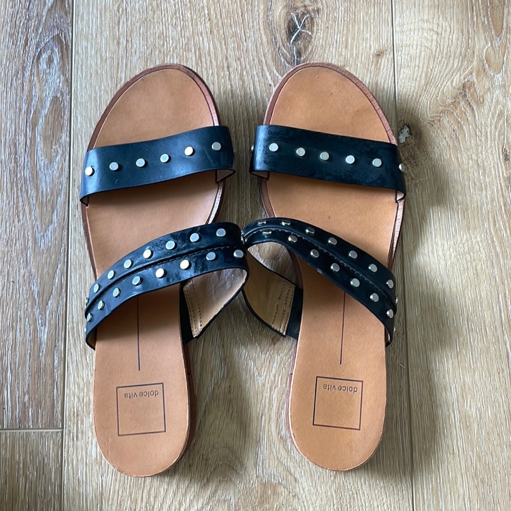 Black dolce vita sandals